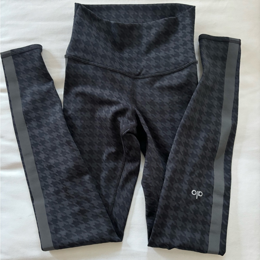 Alo Yoga High-Waist Houndstooth Leggings